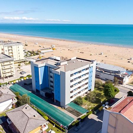 Апартаменти Columbus Vista Mare Бібіоне Екстер'єр фото